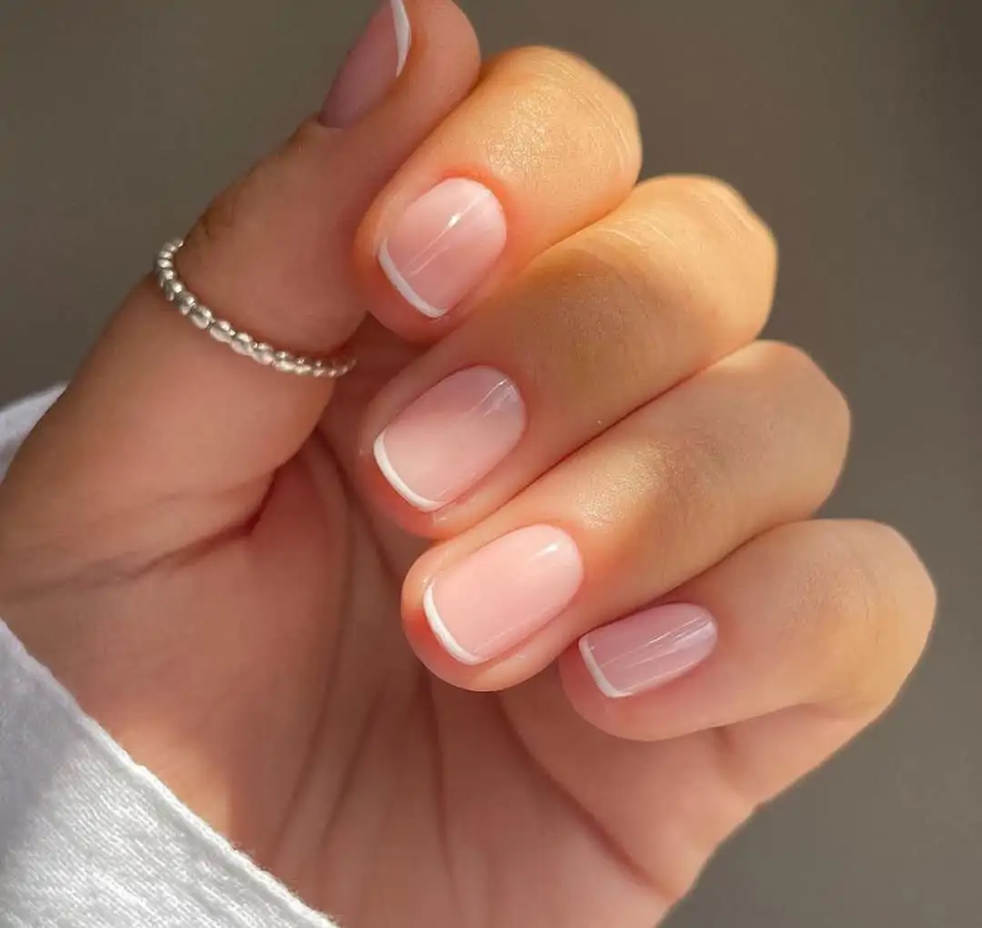 uñas manicura francesa