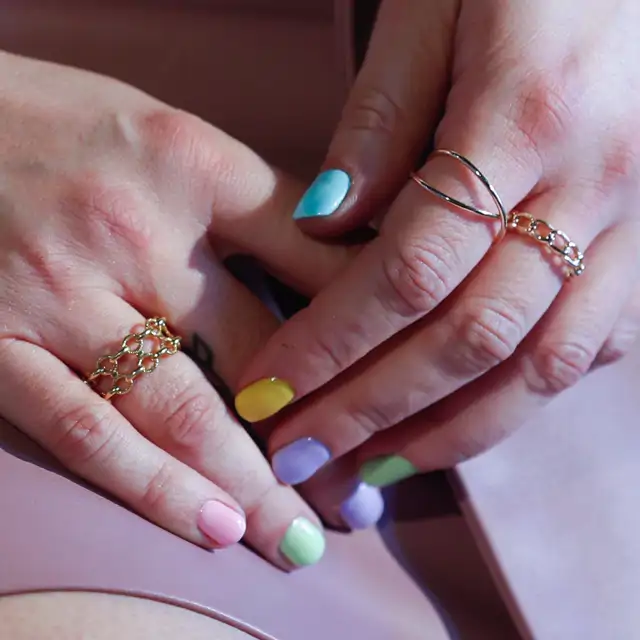 Coloress de uñas para verano
