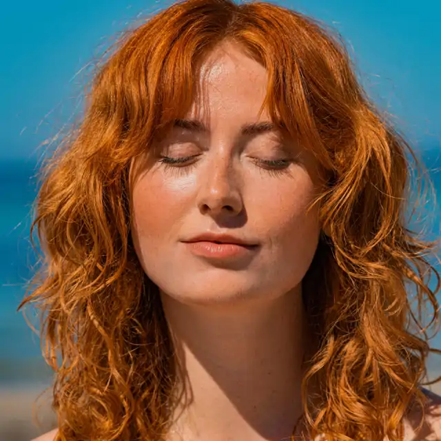 Si eres de las que disfrutan de los momentos bajo el sol, esta gama de solares premium te gustará tanto como a nosotras