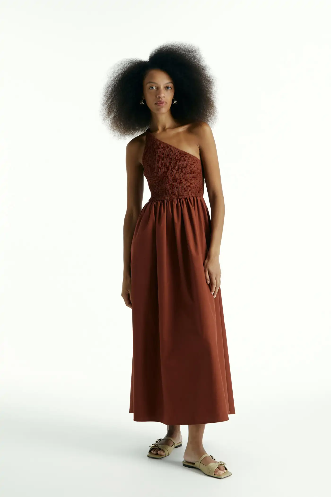 Vestido marrón Sfera