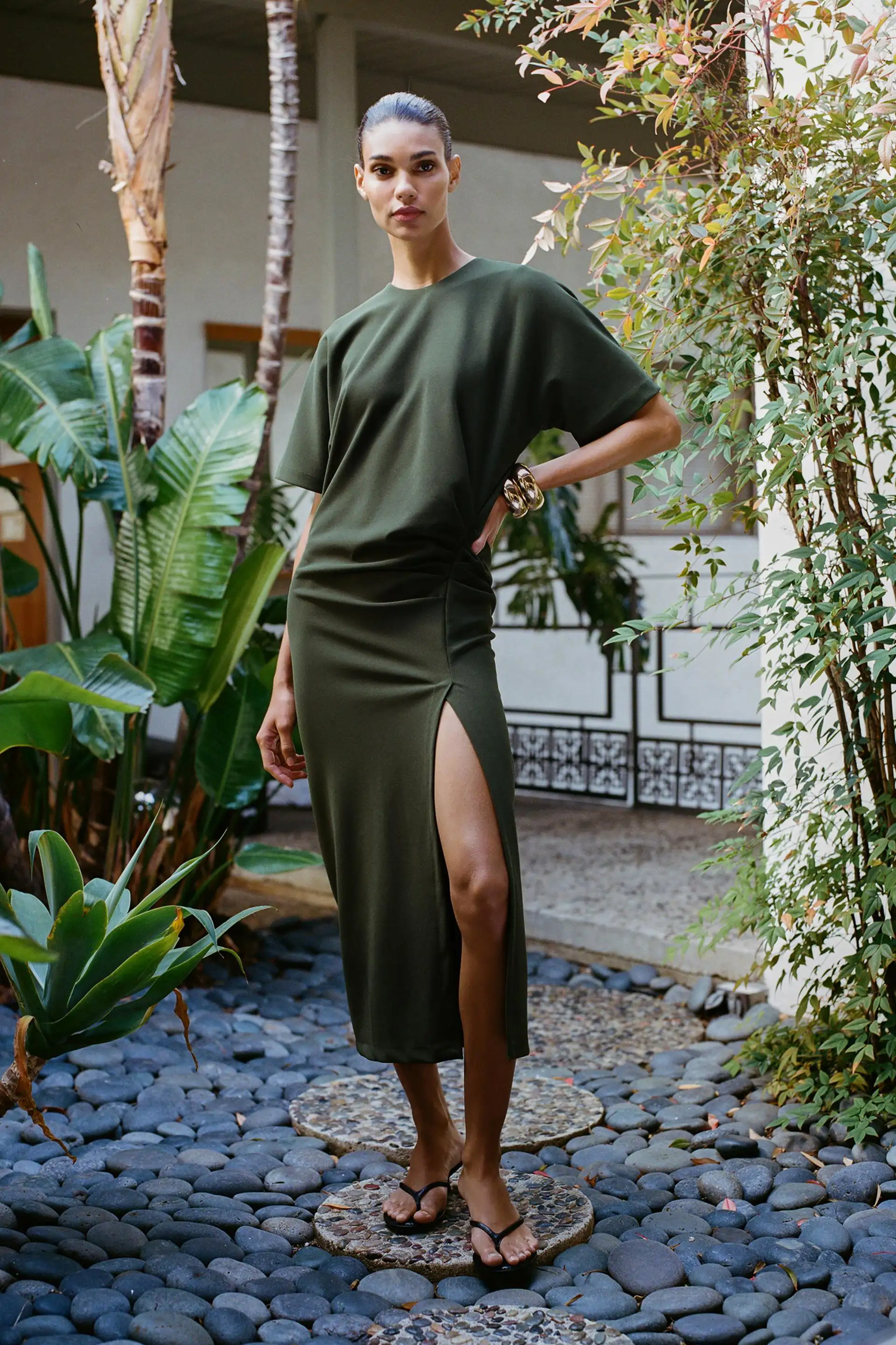 VESTIDO MIDI FRUNCE