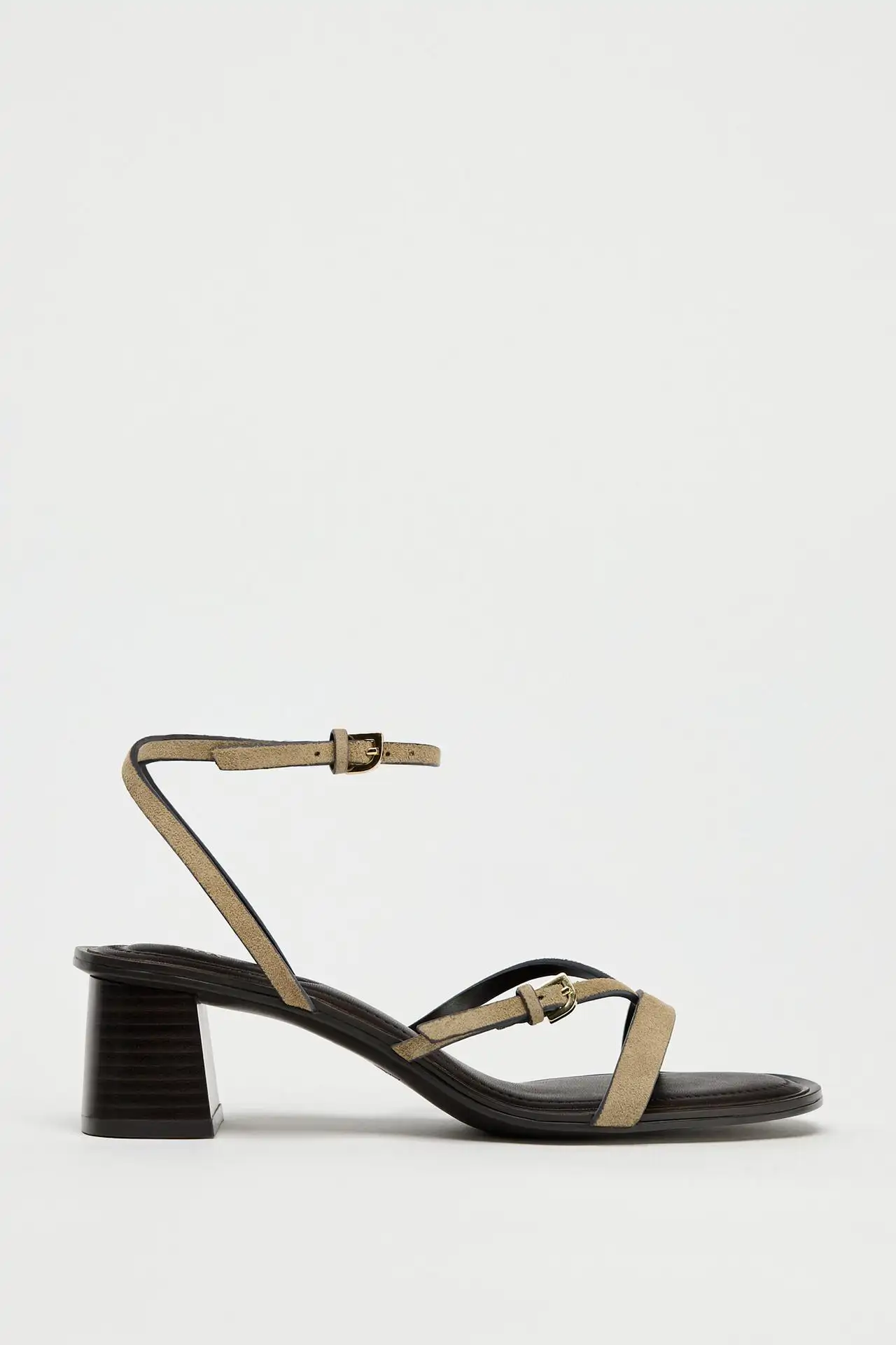 SANDALIAS