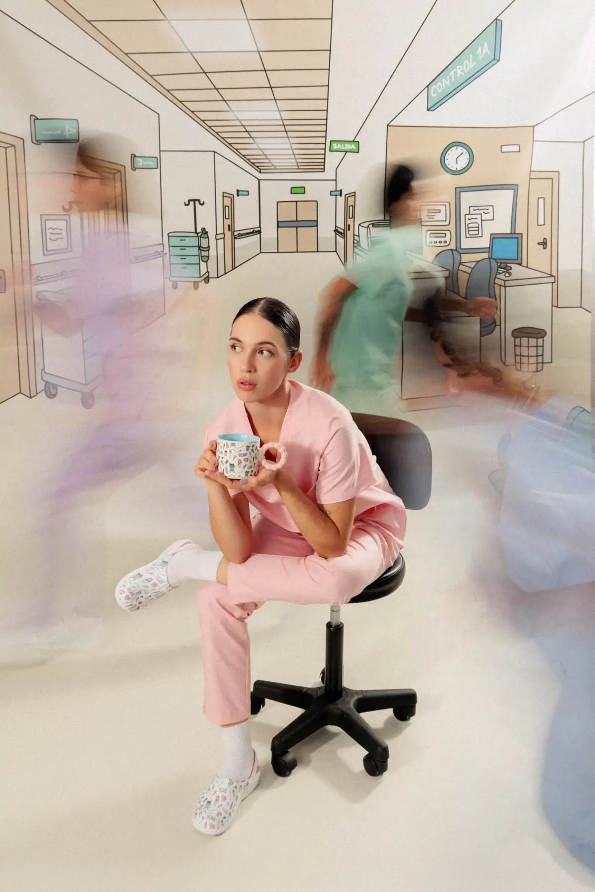 Taza Ceramica Enfermera en Apuros