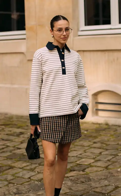 Cómo combinar jerséis de rayas marineras: trucos y looks de francesas para llevarlos con estilo 