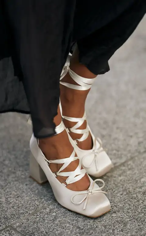 El Corte Inglés liquida los 10 zapatos cómodos que parecen de marca por menos de 25 euros