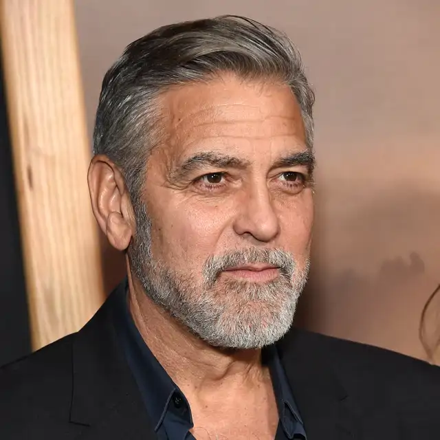 George Clooney (64 años): “Amo mis canas y mis arrugas. Me gusta que mi cara ahora tiene más personalidad, más carácter que cuando tenía 20 o 30 años. Yo no necesito bótox”
