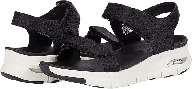 Skechers