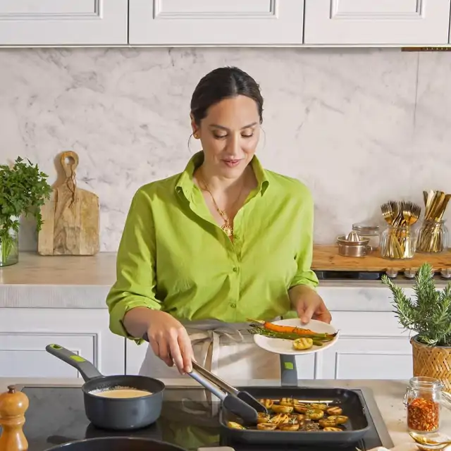 Tamara Falcó: "Siempre vuelvo a las recetas de casa de mi madre. Esta Quiche Lorraine es tan rica como sencilla, ideal para quedarse preparada desde el día anterior"