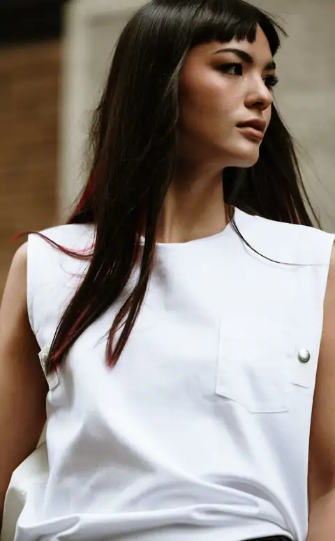 3 champús hidratantes con vitaminas para el cabello: por menos de 25 euros, recomendados para melenas apagadas y con efecto tratamiento profesional 