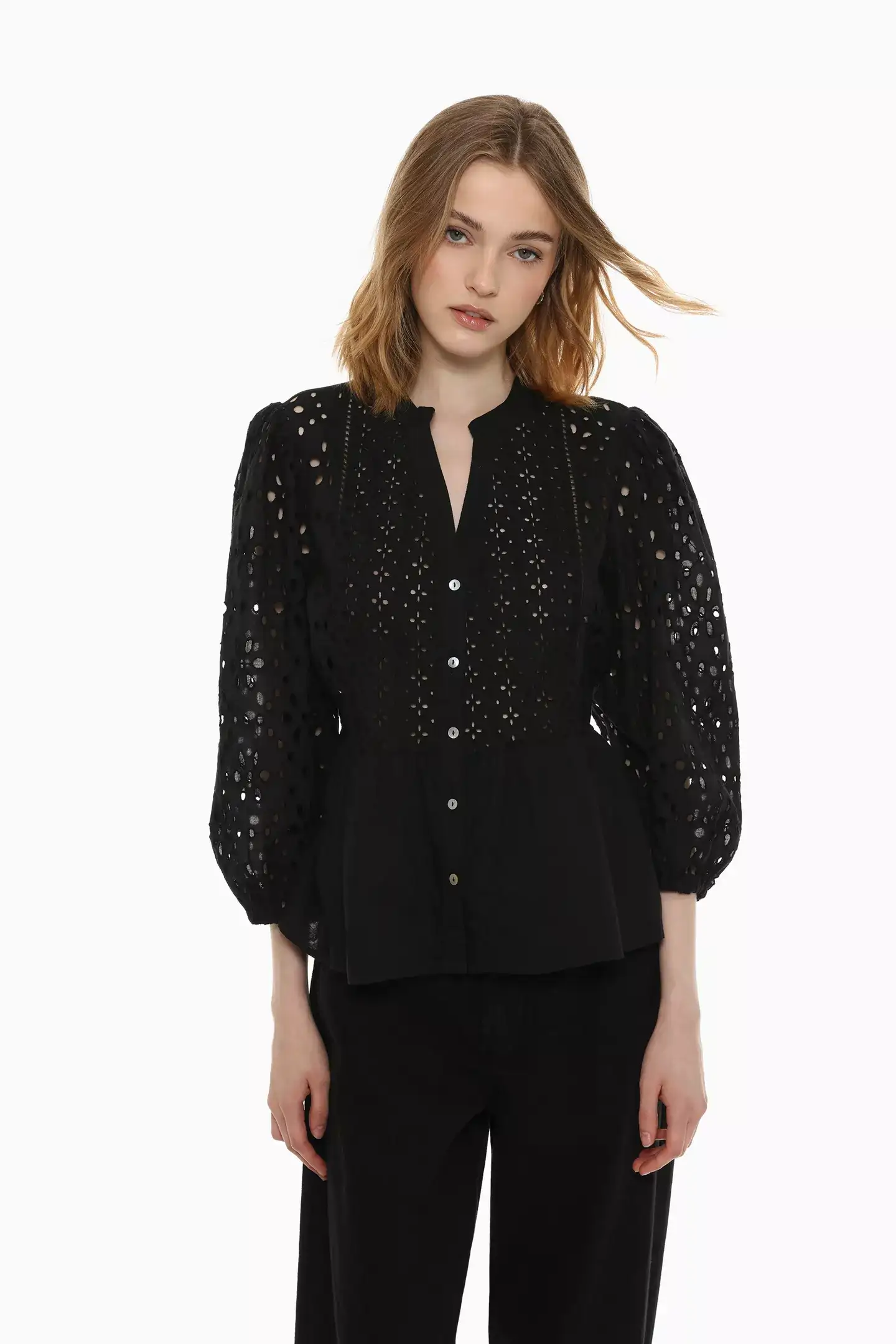 Camisa bordado suizo
