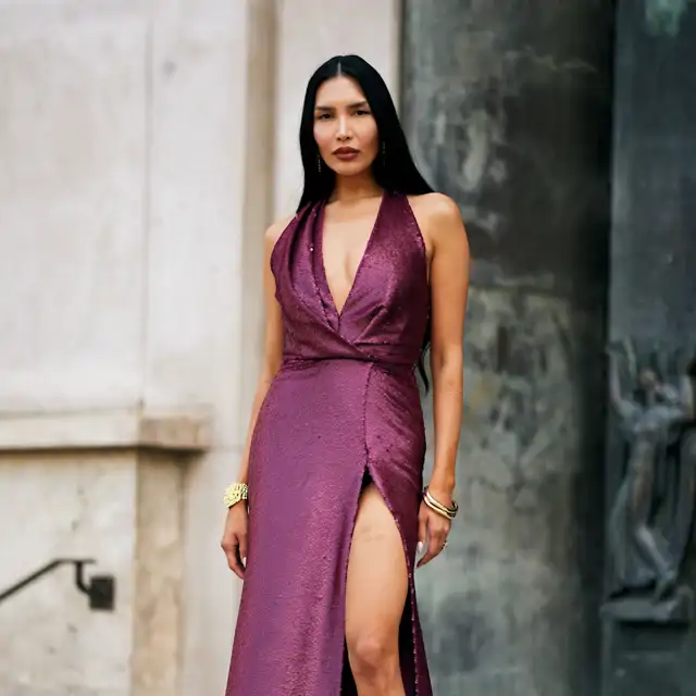 Si tuviera una boda en agosto, llevaría este vestido de rebajas de Mango: fresquito, con efecto tipazo y por 33 euros