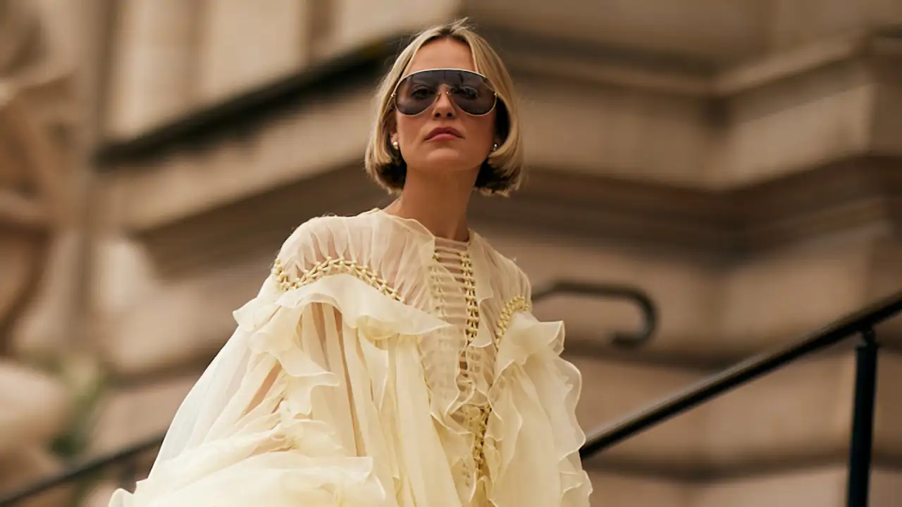 Cómo llevar looks 'quiet luxury' en verano de una forma sofisticada pero súper estilosa (VÍDEO)