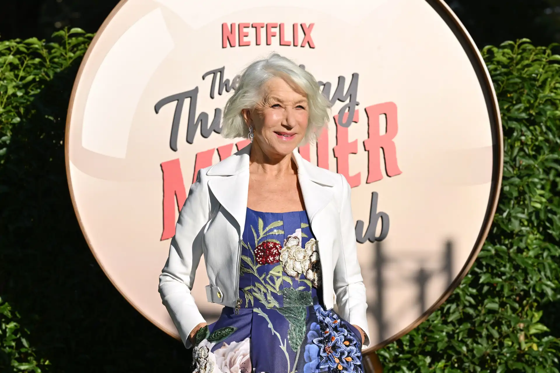 Helen Mirren, actriz (80 años): "Siempre me hidrato la piel al ...