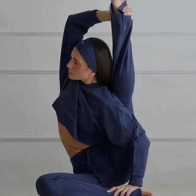 Yoga en casa: cómo comenzar a practicar según una profesora experta 